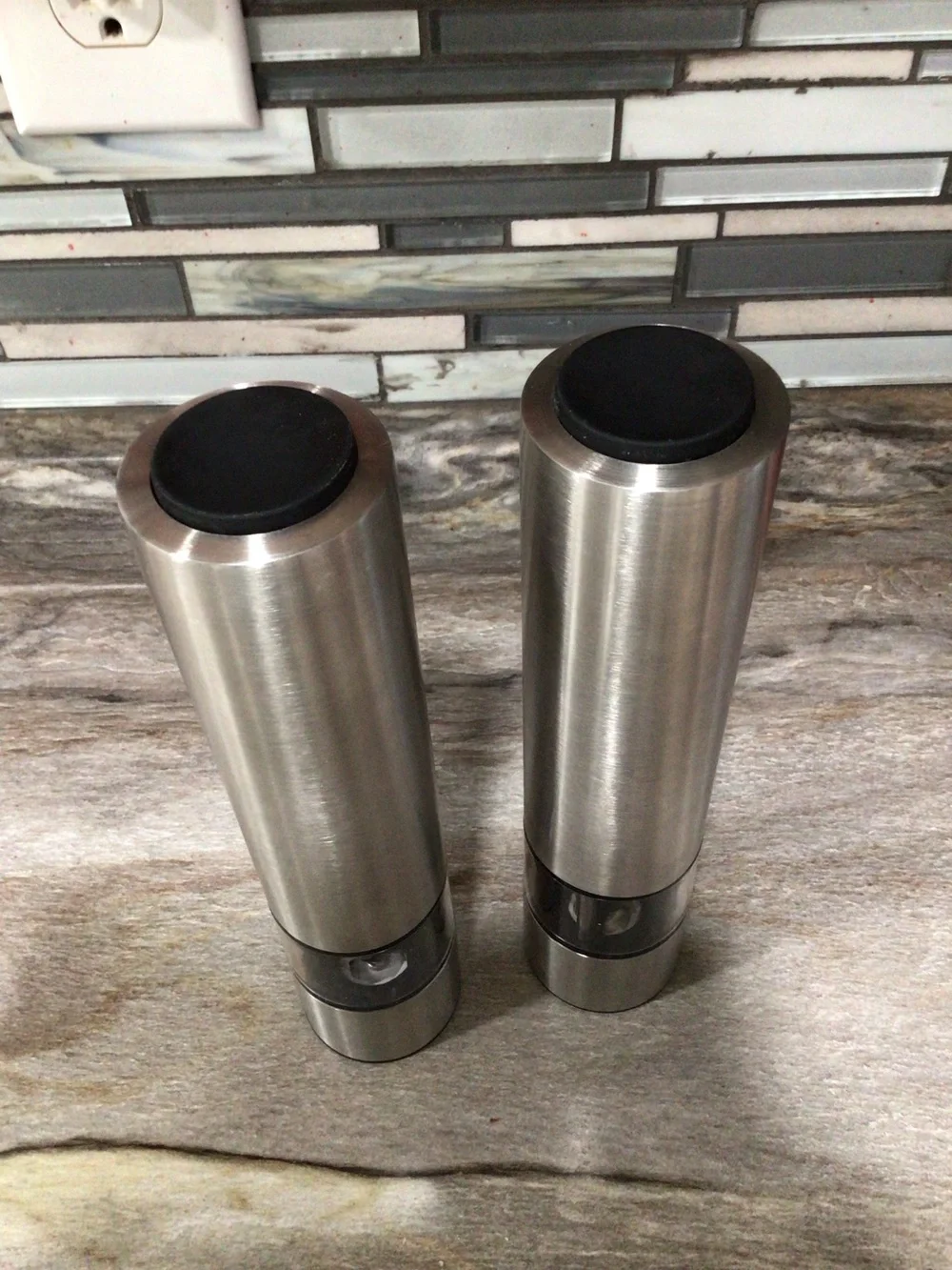2pc Kamenstein Electric Salt Pepper Grinder Stainless Steel Battery Operated LED